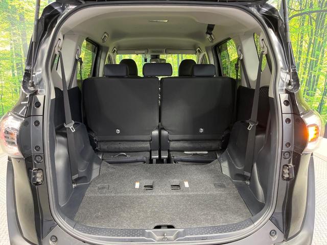 シエンタ Ｇ　純正ＳＤナビ　バックカメラ　衝突被害軽減システム　禁煙車　ドラレコ　コーナーセンサー　スマートキー　ＥＴＣ　オートハイビーム　車線逸脱警報　オートライト　オートエアコン　純正１５インチアルミ（11枚目）