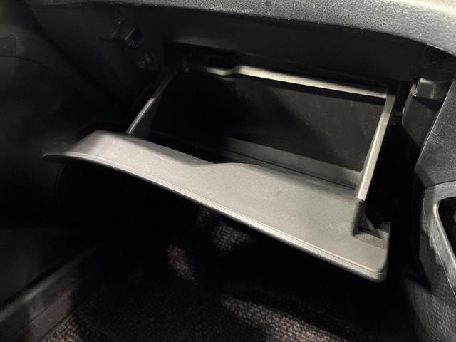 シエンタ Ｇ　純正ＳＤナビ　バックカメラ　衝突被害軽減システム　禁煙車　ドラレコ　コーナーセンサー　スマートキー　ＥＴＣ　オートハイビーム　車線逸脱警報　オートライト　オートエアコン　純正１５インチアルミ（43枚目）