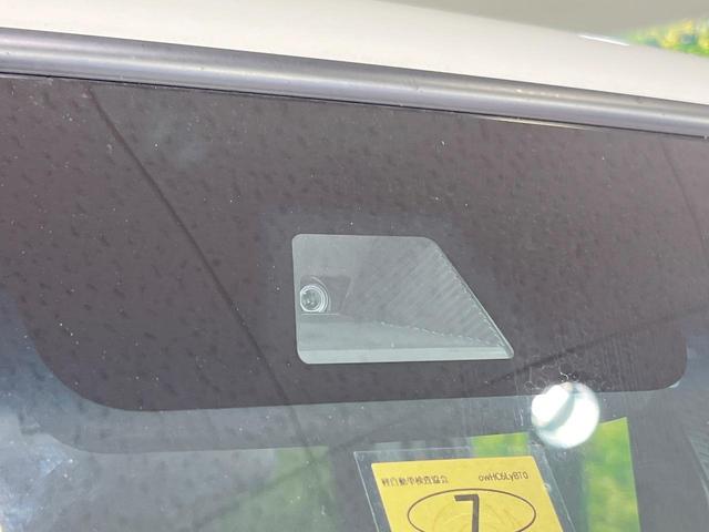 Ｎ－ＢＯＸカスタム Ｌ　両側電動ドア　純正８型ＳＤナビ　バックカメラ　衝突被害軽減システム　禁煙車　ドラレコ　コーナーセンサー　スマートキー　ＬＥＤヘッド　ＥＴＣ　クルコン　車線逸脱警報　オートライト　オートエアコン（3枚目）
