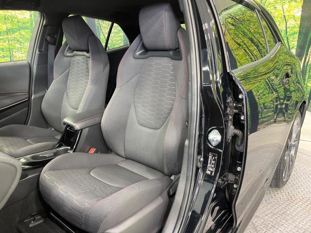 カローラスポーツ ハイブリッドＧ　Ｚ　純正９型ディスプレイオーディオ　バックカメラ　衝突被害軽減システム　レーダークルーズ　禁煙車　コーナーセンサー　ＬＥＤヘッド　ＥＴＣ　オートハイビーム　車線逸脱警報　オートライト　デュアルエアコン（32枚目）