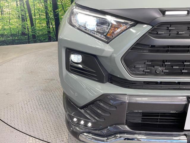 ＲＡＶ４ アドベンチャー　４ＷＤ　ＪＡＯＳエアロ　バックカメラ　衝突被害軽減システム　レーダークルーズ　禁煙車　前席シートエアコン　パワーシート　ドラレコ　コーナーセンサー　ＬＥＤヘッド　ＥＴＣ２．０　オートハイビーム（13枚目）