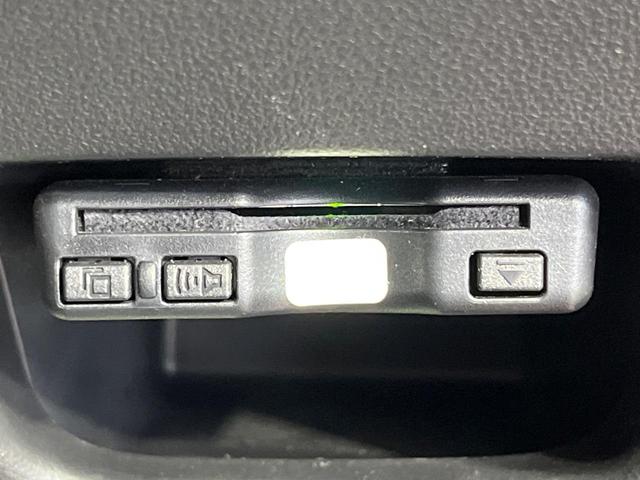 ムーヴ カスタム RS ハイパー SDナビ 禁煙車 LEDヘッド ETC オートライト ハーフレザーシート オートエアコン 純正15インチアルミ Bluetooth CD 地デジ LEDフォグ(4枚目)