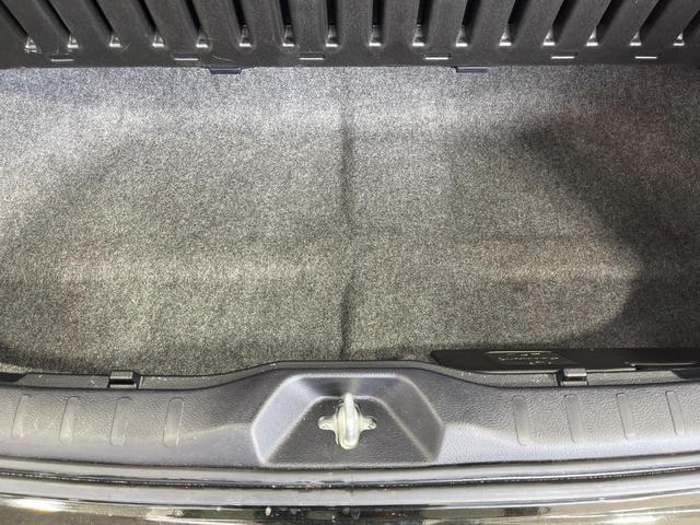 ヴォクシー ZS 煌II 両側電動ドア BIGX11型ナビ バックカメラ 衝突被害軽減システム 禁煙車 ドラレコ コーナーセンサー LEDヘッド ビルトインETC クルコン オートハイビーム 車線逸脱警報 オートライト(40枚目)