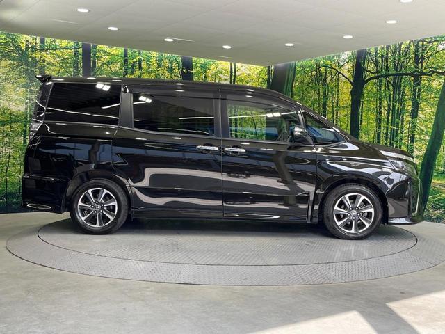 ヴォクシー ZS 煌II 両側電動ドア BIGX11型ナビ バックカメラ 衝突被害軽減システム 禁煙車 ドラレコ コーナーセンサー LEDヘッド ビルトインETC クルコン オートハイビーム 車線逸脱警報 オートライト(70枚目)