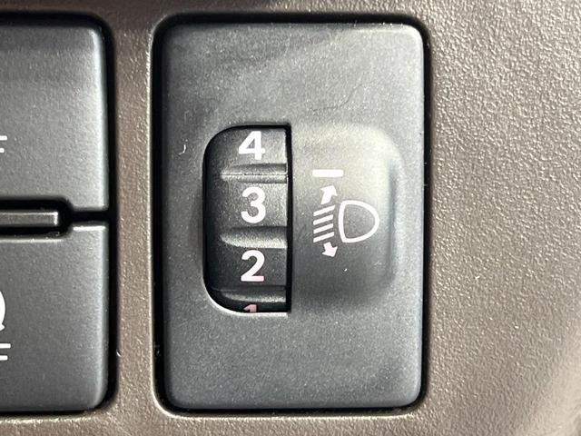 ルーミー Ｇ　両側電動ドア　ＳＤナビ　バックカメラ　衝突被害軽減システム　禁煙車　ドラレコ　コーナーセンサー　スマートキー　ＬＥＤヘッド　ビルトインＥＴＣ　車線逸脱警報　オートライト　オートエアコン（48枚目）