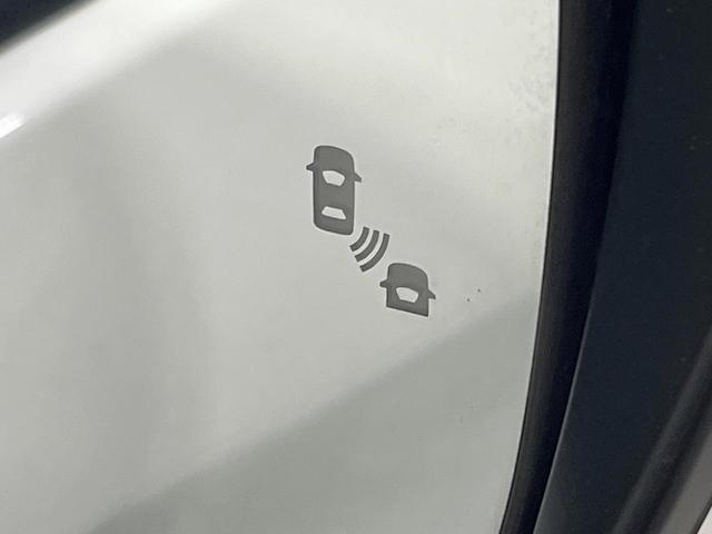 セレナ ハイウェイスターＶ　両側電動ドア　純正１０型ＳＤナビ　全周囲カメラ　プロパイロット　衝突被害軽減システム　レーダークルーズ　禁煙車　ドラレコ　コーナーセンサー　ＬＥＤヘッド　ビルトインＥＴＣ　オートライト　オートエアコン（7枚目）