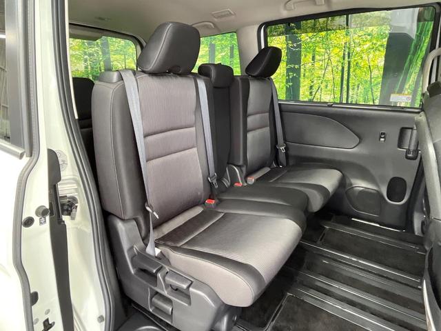 セレナ ハイウェイスターＶ　両側電動ドア　純正１０型ＳＤナビ　全周囲カメラ　プロパイロット　衝突被害軽減システム　レーダークルーズ　禁煙車　ドラレコ　コーナーセンサー　ＬＥＤヘッド　ビルトインＥＴＣ　オートライト　オートエアコン（9枚目）