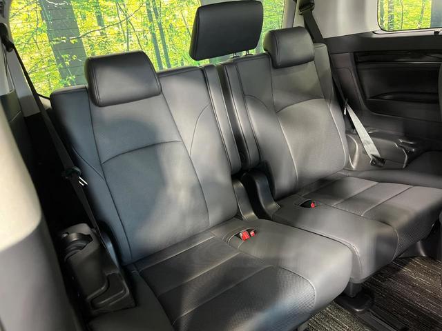 アルファード ２．５Ｓ　Ｃパッケージ　サンルーフ　モデリスタエアロ　純正９型ディスプレイオーディオ　両側電動ドア　１２型後席モニター　バックカメラ　衝突被害軽減システム　　禁煙車　電動リアゲート　前席シートエアコン　前後席パワーシート（10枚目）