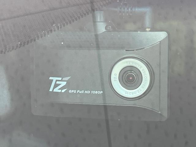 アルファード ２．５Ｓ　Ｃパッケージ　サンルーフ　モデリスタエアロ　純正９型ディスプレイオーディオ　両側電動ドア　１２型後席モニター　バックカメラ　衝突被害軽減システム　　禁煙車　電動リアゲート　前席シートエアコン　前後席パワーシート（26枚目）