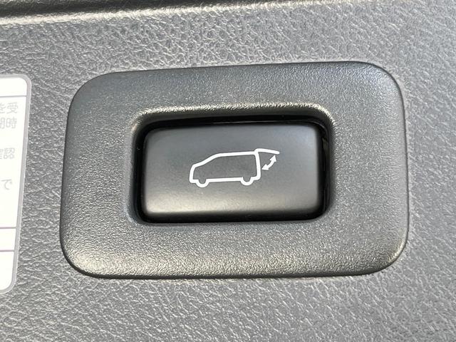 アルファード ２．５Ｓ　Ｃパッケージ　サンルーフ　モデリスタエアロ　純正９型ディスプレイオーディオ　両側電動ドア　１２型後席モニター　バックカメラ　衝突被害軽減システム　　禁煙車　電動リアゲート　前席シートエアコン　前後席パワーシート（48枚目）