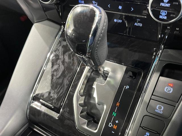 アルファード ２．５Ｓ　Ｃパッケージ　サンルーフ　モデリスタエアロ　純正９型ディスプレイオーディオ　両側電動ドア　１２型後席モニター　バックカメラ　衝突被害軽減システム　　禁煙車　電動リアゲート　前席シートエアコン　前後席パワーシート（64枚目）