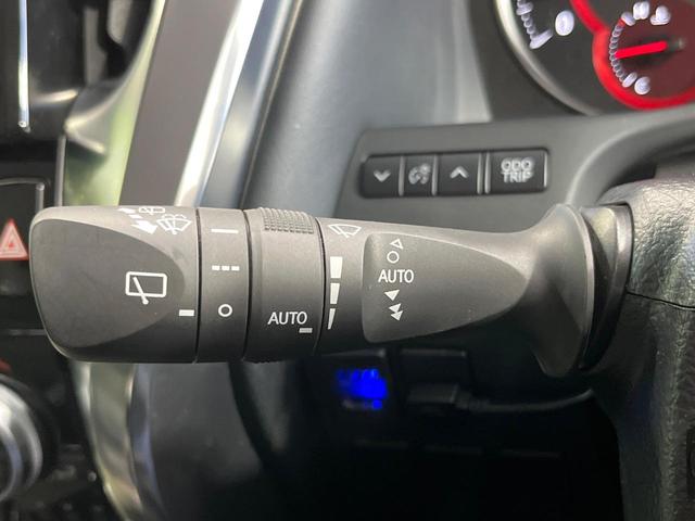 アルファード ２．５Ｓ　Ｃパッケージ　サンルーフ　モデリスタエアロ　純正９型ディスプレイオーディオ　両側電動ドア　１２型後席モニター　バックカメラ　衝突被害軽減システム　　禁煙車　電動リアゲート　前席シートエアコン　前後席パワーシート（80枚目）