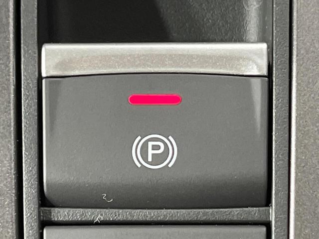 フリード エアー 登録済未使用車 現行 両側電動ドア ホンダコネクトディスプレイ AppleCarPlay Bluetooth バックカメラ 衝突軽減装置 オートホールドブレーキ 6人乗り サンシェード(6枚目)