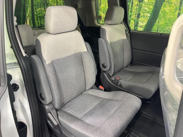 フリード エアー 登録済未使用車 現行 両側電動ドア ホンダコネクトディスプレイ AppleCarPlay Bluetooth バックカメラ 衝突軽減装置 オートホールドブレーキ 6人乗り サンシェード(9枚目)