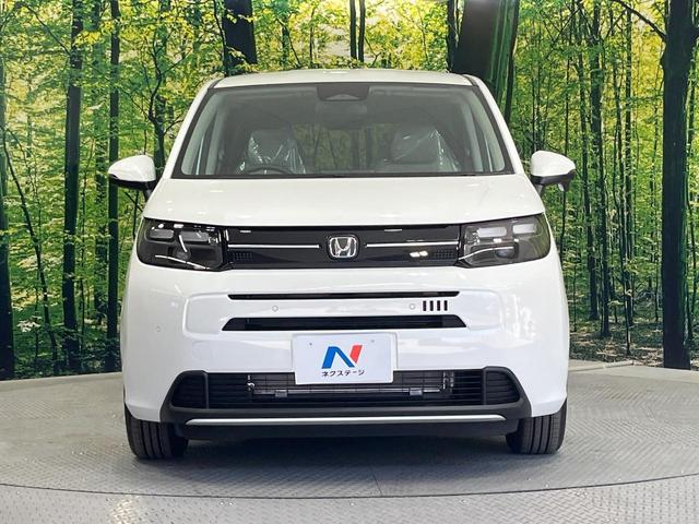 フリード エアー 登録済未使用車 現行 両側電動ドア ホンダコネクトディスプレイ AppleCarPlay Bluetooth バックカメラ 衝突軽減装置 オートホールドブレーキ 6人乗り サンシェード(15枚目)