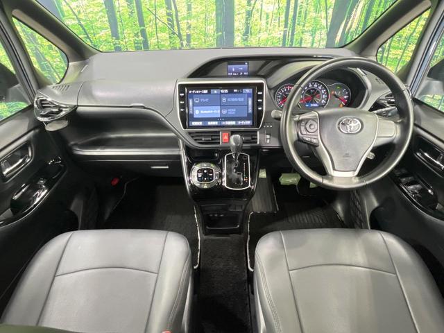 ノア Si ダブルバイビーII 禁煙車 モデリスタエアロ 純正10型ナビ 後席モニター 両側電動ドア バックカメラ ドラレコ ETC LEDヘッドライト フォグランプ 衝突軽減装置 クルコン オート杯ビームアシスト(2枚目)