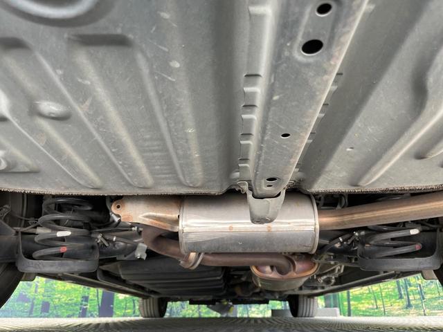 ノア Si ダブルバイビーII 禁煙車 モデリスタエアロ 純正10型ナビ 後席モニター 両側電動ドア バックカメラ ドラレコ ETC LEDヘッドライト フォグランプ 衝突軽減装置 クルコン オート杯ビームアシスト(20枚目)