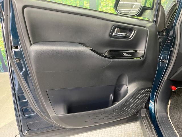 ノア Si ダブルバイビーII 禁煙車 モデリスタエアロ 純正10型ナビ 後席モニター 両側電動ドア バックカメラ ドラレコ ETC LEDヘッドライト フォグランプ 衝突軽減装置 クルコン オート杯ビームアシスト(25枚目)