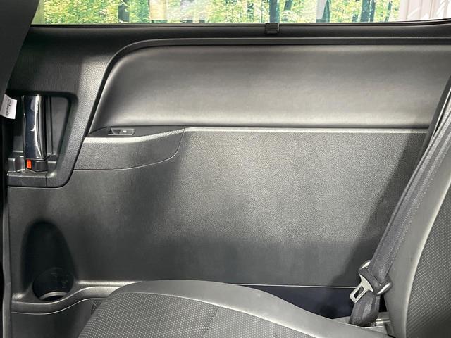 ノア Si ダブルバイビーII 禁煙車 モデリスタエアロ 純正10型ナビ 後席モニター 両側電動ドア バックカメラ ドラレコ ETC LEDヘッドライト フォグランプ 衝突軽減装置 クルコン オート杯ビームアシスト(26枚目)