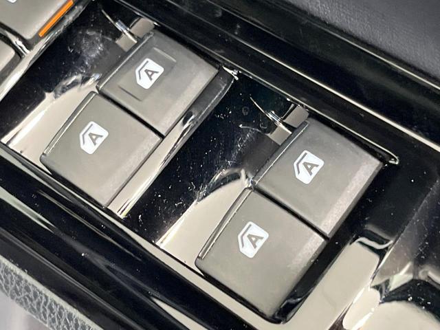 ノア Si ダブルバイビーII 禁煙車 モデリスタエアロ 純正10型ナビ 後席モニター 両側電動ドア バックカメラ ドラレコ ETC LEDヘッドライト フォグランプ 衝突軽減装置 クルコン オート杯ビームアシスト(37枚目)