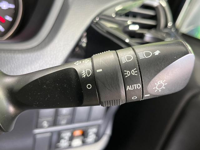 ノア Si ダブルバイビーII 禁煙車 モデリスタエアロ 純正10型ナビ 後席モニター 両側電動ドア バックカメラ ドラレコ ETC LEDヘッドライト フォグランプ 衝突軽減装置 クルコン オート杯ビームアシスト(48枚目)