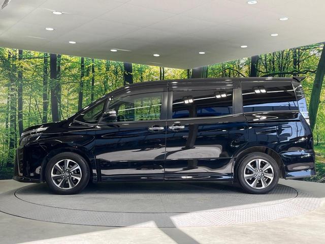 ヴォクシー ZS 煌 両側電動ドア アルパインナビ 後席モニター バックカメラ 衝突被害軽減システム 禁煙車 スマートキー LEDヘッド ビルトインETC クルコン 車線逸脱警報 オートライト デュアルエアコン(57枚目)