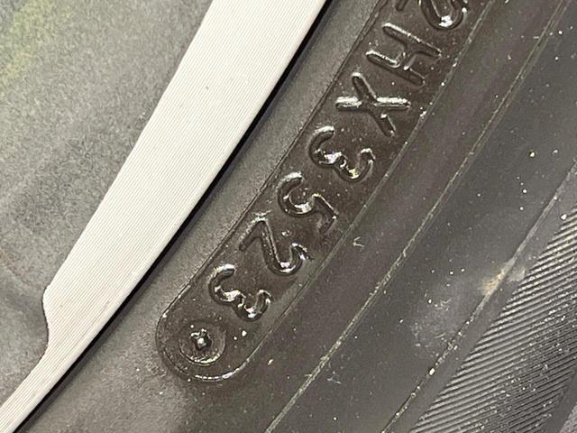 ヴォクシー ZS 煌 両側電動ドア アルパインナビ 後席モニター バックカメラ 衝突被害軽減システム 禁煙車 スマートキー LEDヘッド ビルトインETC クルコン 車線逸脱警報 オートライト デュアルエアコン(64枚目)