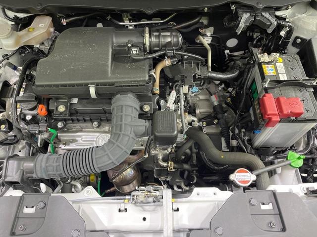 フロンクス ベースグレード　禁煙車　純正メーカー９型ナビ　全周囲カメラ　衝突軽減装置　レーダークルコン　２トーン　ＬＥＤヘッドライト　ＥＴＣ　ドラレコ　ＡｐｐｌｅＣａｒＰｌａｙ　Ｂｌｕｅｔｏｏｔｈ　ハーフレザーシート（18枚目）