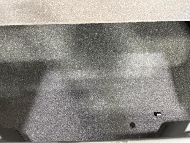 フロンクス ベースグレード　禁煙車　純正メーカー９型ナビ　全周囲カメラ　衝突軽減装置　レーダークルコン　２トーン　ＬＥＤヘッドライト　ＥＴＣ　ドラレコ　ＡｐｐｌｅＣａｒＰｌａｙ　Ｂｌｕｅｔｏｏｔｈ　ハーフレザーシート（26枚目）