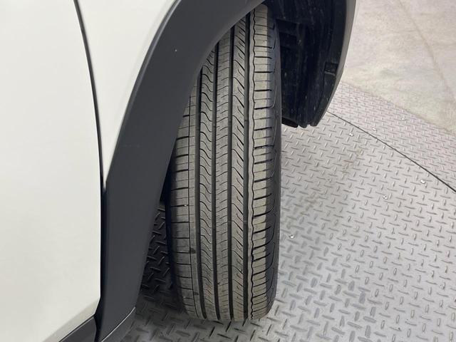 フロンクス ベースグレード　禁煙車　純正メーカー９型ナビ　全周囲カメラ　衝突軽減装置　レーダークルコン　２トーン　ＬＥＤヘッドライト　ＥＴＣ　ドラレコ　ＡｐｐｌｅＣａｒＰｌａｙ　Ｂｌｕｅｔｏｏｔｈ　ハーフレザーシート（66枚目）