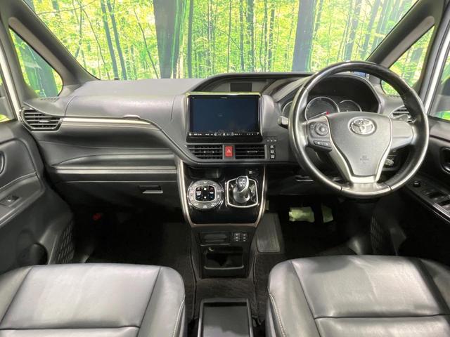 エスクァイア ハイブリッドGi ブラックテーラード 両側電動ドア BIGX9型ナビ 12型後席モニター バックカメラ 衝突被軽減装置 禁煙車 ドラレコ スマートキー LEDヘッド ビルトインETC クルコン オートハイビーム 車線逸脱警報 オートライト(2枚目)