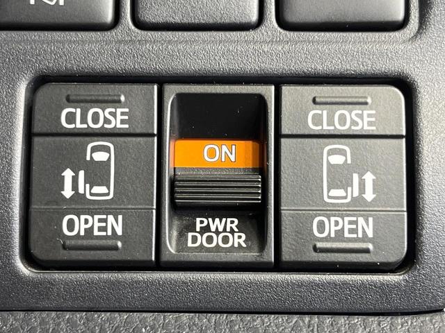 エスクァイア ハイブリッドGi ブラックテーラード 両側電動ドア BIGX9型ナビ 12型後席モニター バックカメラ 衝突被軽減装置 禁煙車 ドラレコ スマートキー LEDヘッド ビルトインETC クルコン オートハイビーム 車線逸脱警報 オートライト(7枚目)