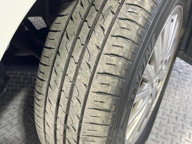 エスクァイア ハイブリッドGi ブラックテーラード 両側電動ドア BIGX9型ナビ 12型後席モニター バックカメラ 衝突被軽減装置 禁煙車 ドラレコ スマートキー LEDヘッド ビルトインETC クルコン オートハイビーム 車線逸脱警報 オートライト(30枚目)