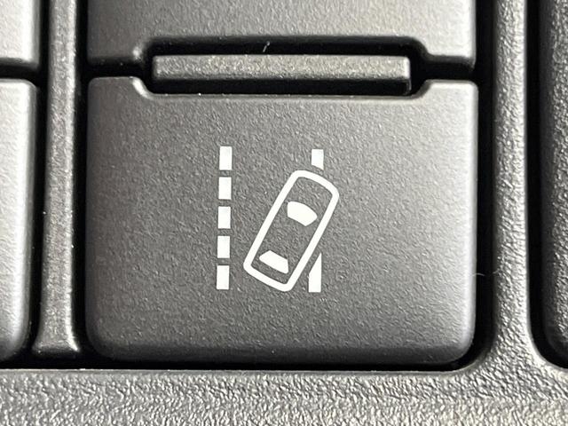 エスクァイア ハイブリッドGi ブラックテーラード 両側電動ドア BIGX9型ナビ 12型後席モニター バックカメラ 衝突被軽減装置 禁煙車 ドラレコ スマートキー LEDヘッド ビルトインETC クルコン オートハイビーム 車線逸脱警報 オートライト(52枚目)