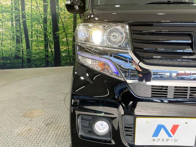 N-BOXカスタム G ターボSSパッケージ 両側電動ドア SDナビ バックカメラ 衝突被害軽減システム 禁煙車 スマートキー HIDヘッド ETC クルコン オートライト オートエアコン 純正15インチアルミ Bluetooth CD(12枚目)