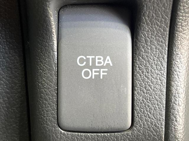 N-BOXカスタム G ターボSSパッケージ 両側電動ドア SDナビ バックカメラ 衝突被害軽減システム 禁煙車 スマートキー HIDヘッド ETC クルコン オートライト オートエアコン 純正15インチアルミ Bluetooth CD(44枚目)