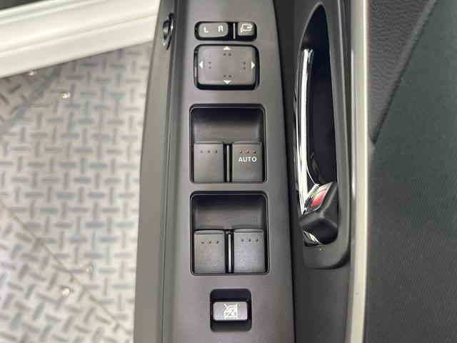 プレマシー 20S-スカイアクティブ 両側電動ドア SDナビ バックカメラ 禁煙車 スマートキー HIDヘッド ビルトインETC クルコン オートライト オートエアコン Bluetooth CD DVD再生 フルセグ(31枚目)