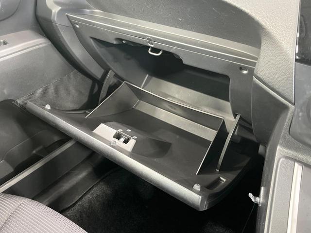 プレマシー 20S-スカイアクティブ 両側電動ドア SDナビ バックカメラ 禁煙車 スマートキー HIDヘッド ビルトインETC クルコン オートライト オートエアコン Bluetooth CD DVD再生 フルセグ(43枚目)