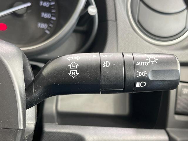 プレマシー 20S-スカイアクティブ 両側電動ドア SDナビ バックカメラ 禁煙車 スマートキー HIDヘッド ビルトインETC クルコン オートライト オートエアコン Bluetooth CD DVD再生 フルセグ(49枚目)