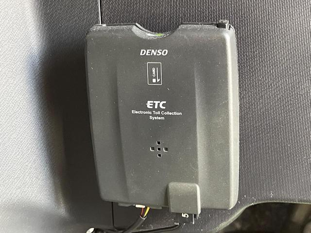 アクア G モデリスタフルエアロ 禁煙車 スマートキー LEDヘッド ETC オートライト オートエアコン 純正16インチアルミ CD 電動格納ミラー 衝突安全ボディ(4枚目)