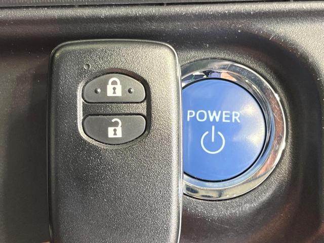 アクア G モデリスタフルエアロ 禁煙車 スマートキー LEDヘッド ETC オートライト オートエアコン 純正16インチアルミ CD 電動格納ミラー 衝突安全ボディ(6枚目)