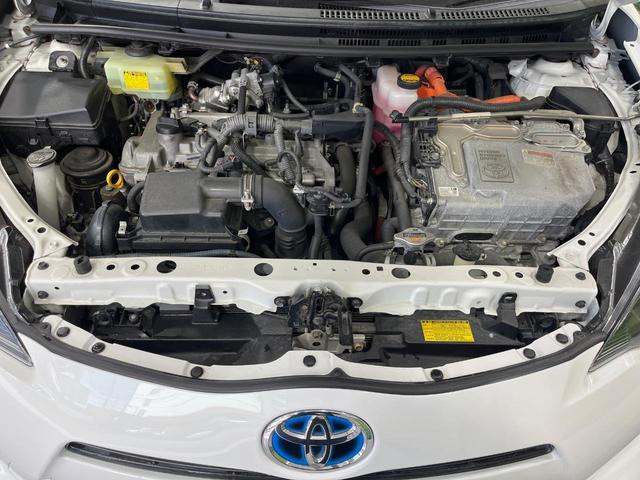 アクア G モデリスタフルエアロ 禁煙車 スマートキー LEDヘッド ETC オートライト オートエアコン 純正16インチアルミ CD 電動格納ミラー 衝突安全ボディ(18枚目)