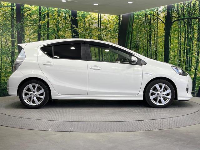 アクア G モデリスタフルエアロ 禁煙車 スマートキー LEDヘッド ETC オートライト オートエアコン 純正16インチアルミ CD 電動格納ミラー 衝突安全ボディ(64枚目)