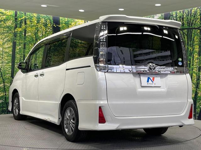 ヴォクシー ＺＳ　煌ＩＩ　両側電動ドア　純正１０型ＳＤナビ　バックカメラ　衝突被害軽減システム　禁煙車　ドラレコ　コーナーセンサー　スマートキー　ＬＥＤヘッド　ビルトインＥＴＣ　オートハイビーム　車線逸脱警報　オートライト（55枚目）