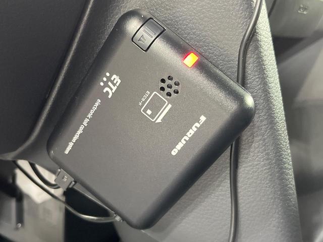 スーパーキャリイ X 4WD 衝突被害軽減システム 禁煙車 コーナーセンサー LEDヘッド 車線逸脱警報 オートライト 地デジ ETC(6枚目)