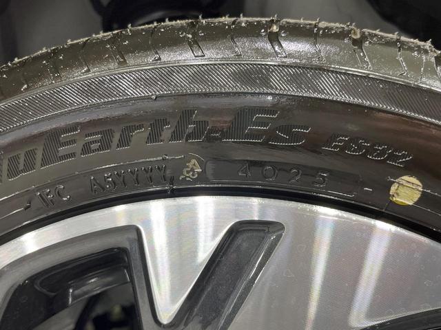 スペーシアカスタム ハイブリッドXS 届出済未使用車 両側電動ドア 衝突被害軽減システム レーダークルーズ シートヒーター コーナーセンサー スマートキー LEDヘッド 純正15インチアルミ 車線逸脱警報 オートライト オートエアコン(49枚目)