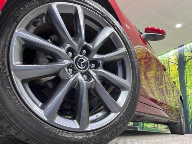 ＭＡＺＤＡ３ファストバック ２０Ｓプロアクティブ　ツーリングセレクション　純正８型ナビ　バックカメラ　衝突被害軽減システム　レーダークルーズ　禁煙車　パワーシート　ドラレコ　コーナーセンサー　ＬＥＤヘッド　ビルトインＥＴＣ　純正１８インチアルミ　オートハイビーム（13枚目）