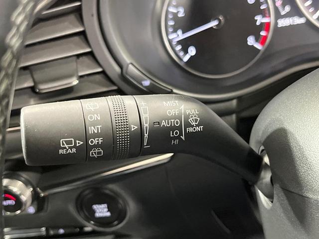 ＭＡＺＤＡ３ファストバック ２０Ｓプロアクティブ　ツーリングセレクション　純正８型ナビ　バックカメラ　衝突被害軽減システム　レーダークルーズ　禁煙車　パワーシート　ドラレコ　コーナーセンサー　ＬＥＤヘッド　ビルトインＥＴＣ　純正１８インチアルミ　オートハイビーム（35枚目）