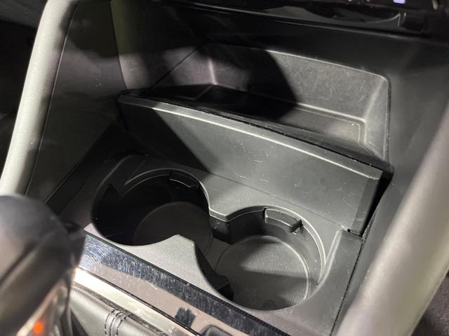 ＭＡＺＤＡ３ファストバック ２０Ｓプロアクティブ　ツーリングセレクション　純正８型ナビ　バックカメラ　衝突被害軽減システム　レーダークルーズ　禁煙車　パワーシート　ドラレコ　コーナーセンサー　ＬＥＤヘッド　ビルトインＥＴＣ　純正１８インチアルミ　オートハイビーム（42枚目）