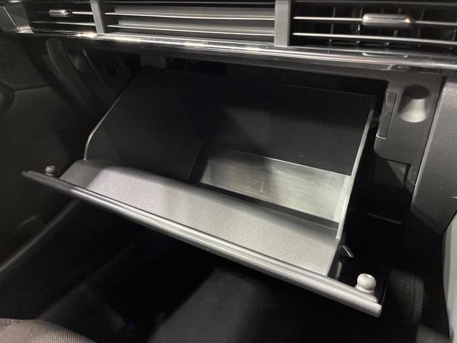 ＭＡＺＤＡ３ファストバック ２０Ｓプロアクティブ　ツーリングセレクション　純正８型ナビ　バックカメラ　衝突被害軽減システム　レーダークルーズ　禁煙車　パワーシート　ドラレコ　コーナーセンサー　ＬＥＤヘッド　ビルトインＥＴＣ　純正１８インチアルミ　オートハイビーム（50枚目）